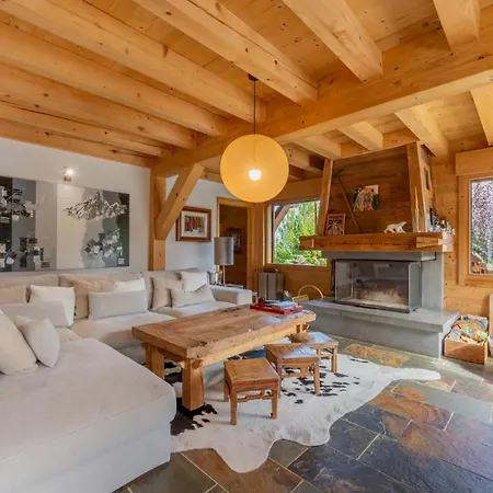 Luxury Pool & Jacuzzi Near Megeve Chalet *