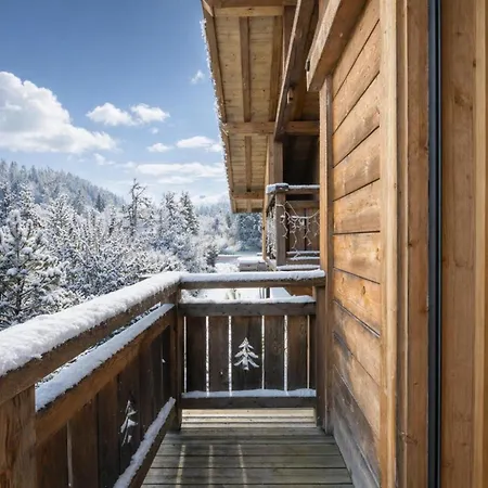 Luxury Pool & Jacuzzi Near Megeve Chalet *