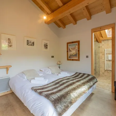 Luxury Pool & Jacuzzi Near Megeve Sallanches