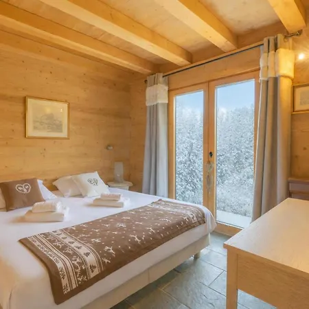 Luxury Pool & Jacuzzi Near Megeve Chalet