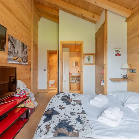 Luxury Pool & Jacuzzi Near Megeve Chalet Sallanches