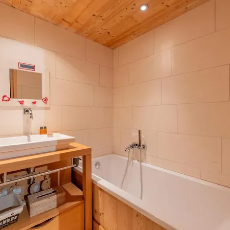 Chalet Luxury Pool & Jacuzzi Near Megeve *